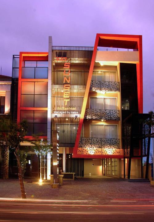 Gle Hotel Kuta Adult | Sunset Road