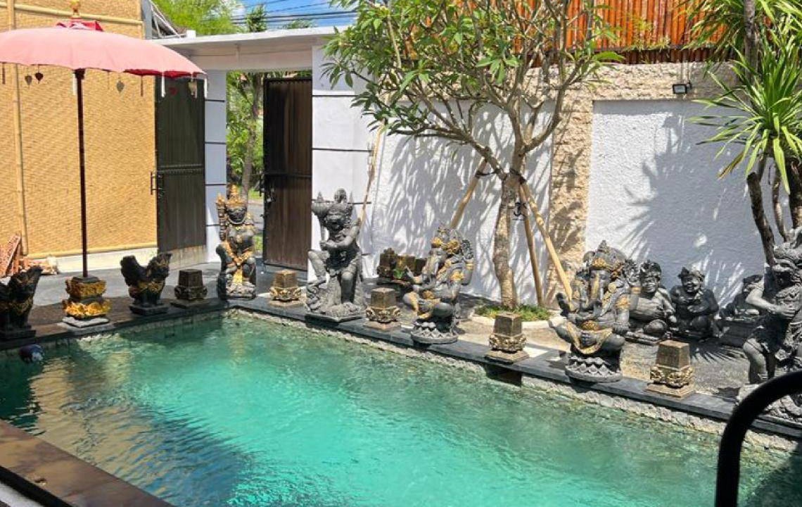 Legian City-Centre Villa | 220 m² Villa ∙ 3 bedrooms ∙ 6 guests