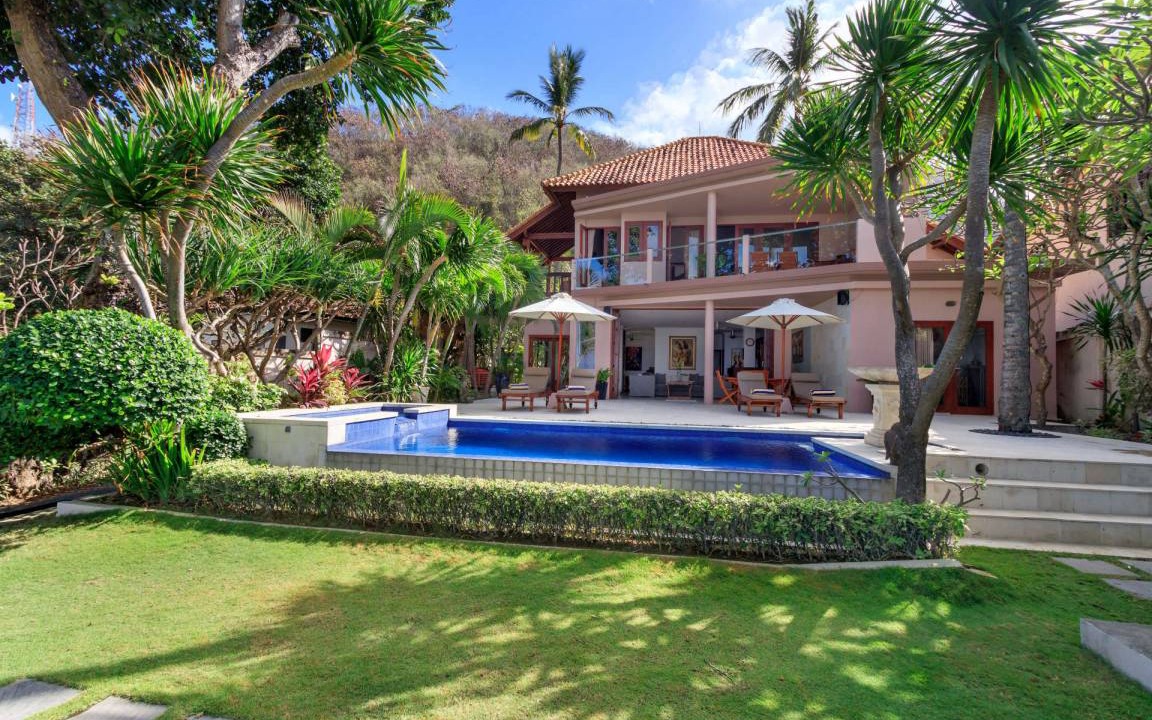 Candi Dasa Villa | 300 m² Villa ∙ 2 bedrooms ∙ 4 guests