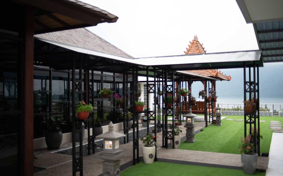 Candikuning Hotel | 35 m² Hotel ∙ 12 guests