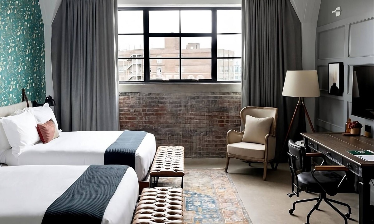 South Main Historic District Hotel | 4 Comfortable Double Rooms at Arrive Memphis, Bring Your Dogs!