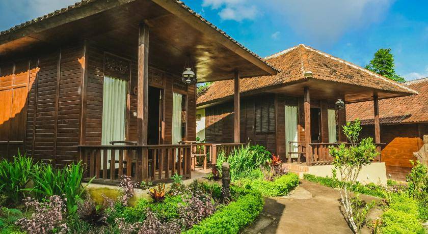 Munduk House | 40 m² Farmhouse ∙ 2 guests