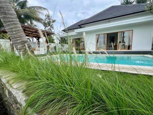 Kubutambahan Villa | 400 m² Villa ∙ 2 bedrooms ∙ 4 guests