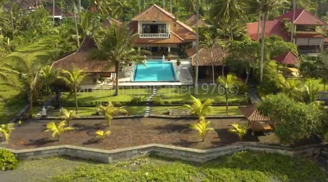 Suraberata Hotel | 700 m² Hotel ∙ 2 bedrooms ∙ 22 guests