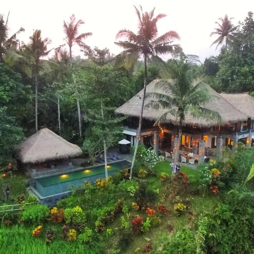 Kemenuh Villa | Alami Villa