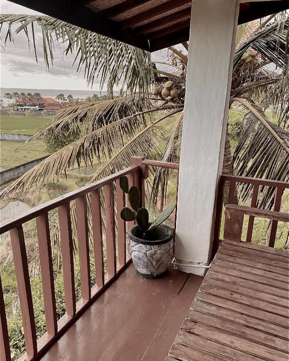 Mendoyo House | Dikaloha Surfschool and Stay
