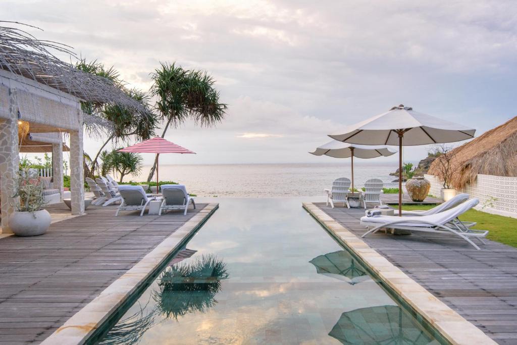 Mushroom Bay Villa | Driftwood Villas Lembongan