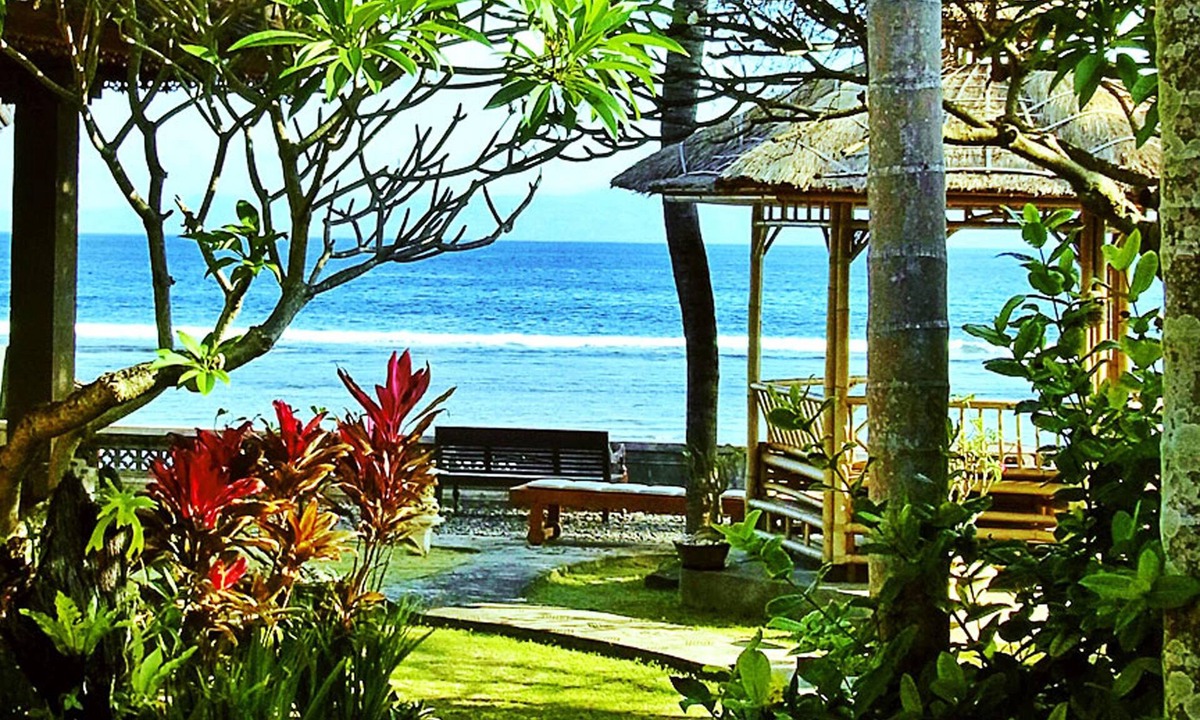 Candi Dasa Hotel | Geringsing Bungalow