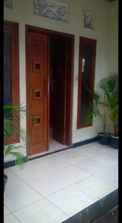 Satra House | Guest house