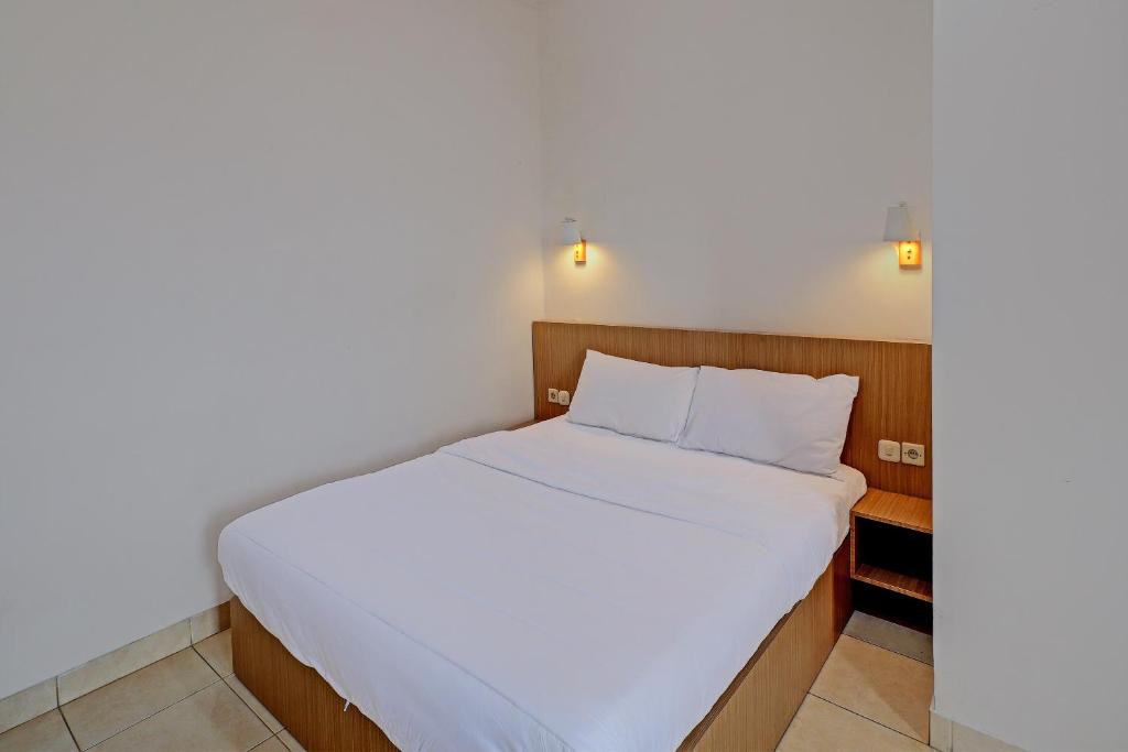 Raya Kuta Hotel | Guest House Simalem