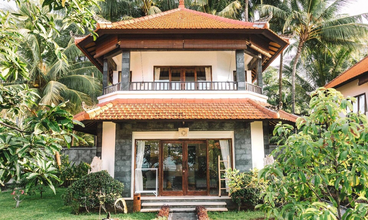 Holiday Buleleng Persons | Bondalem