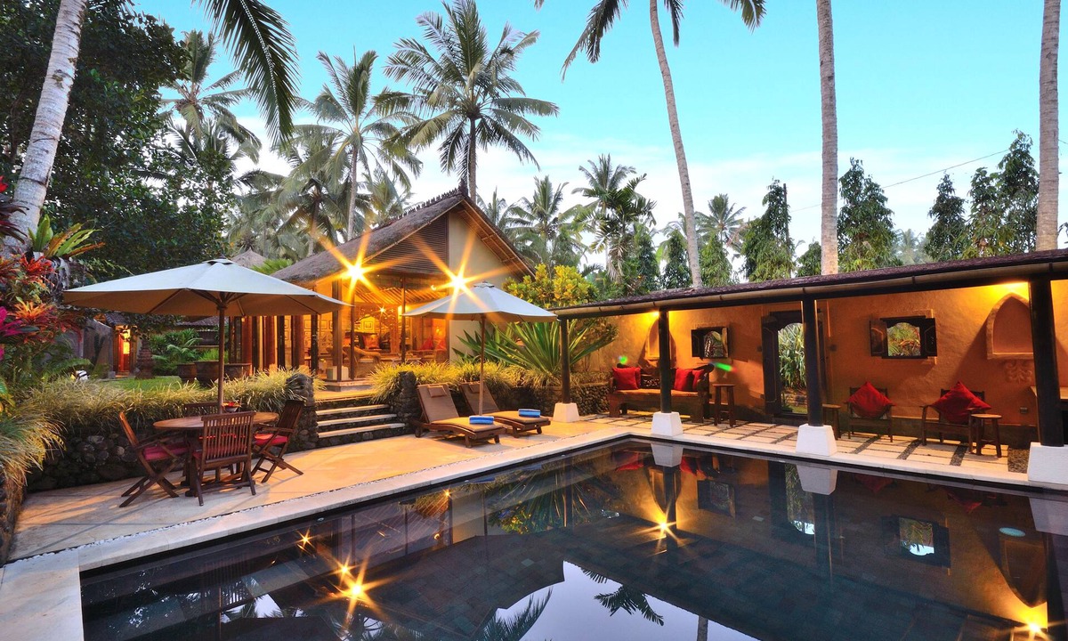 Melayang Villa | Jendela di Bali Villa