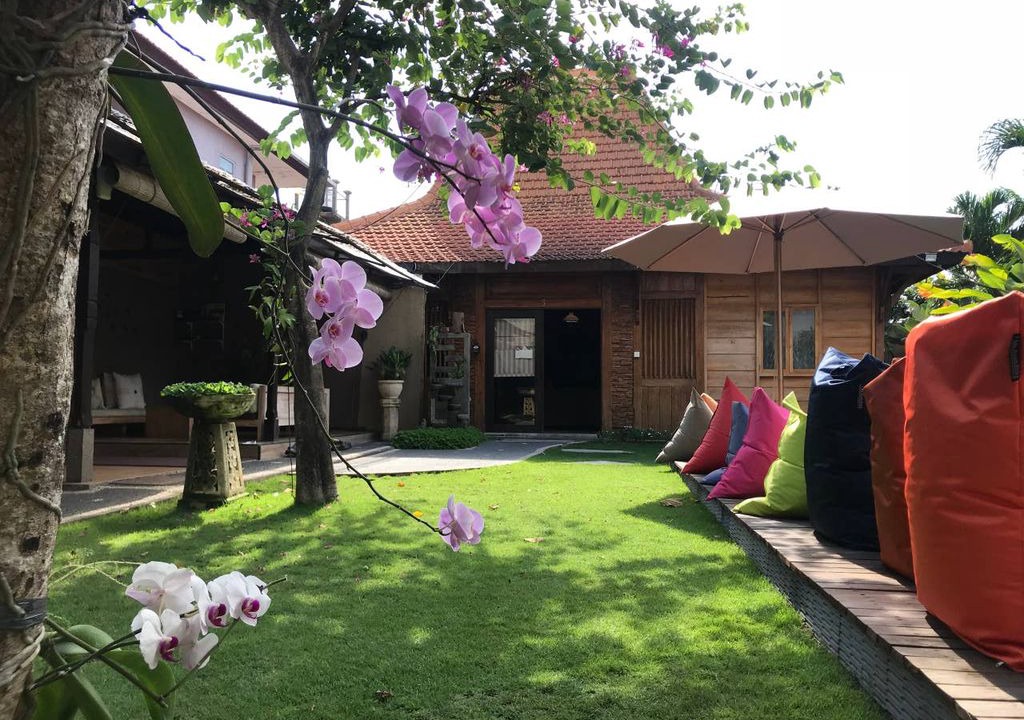 Gatot Subroto Villa | Joglo villa Bali #5A