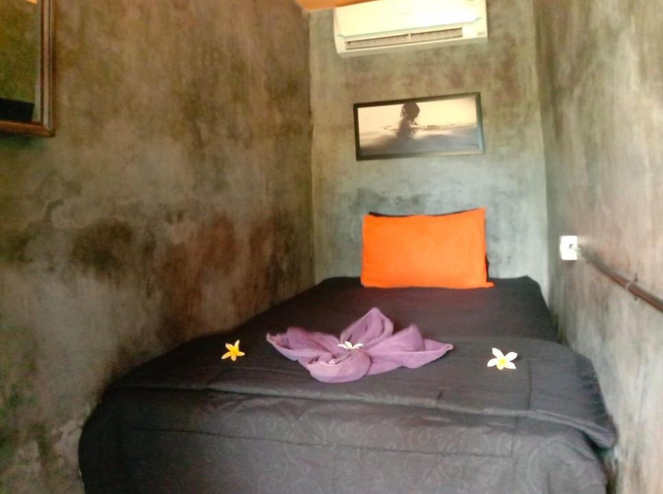 Medahan Hostel | Keramas Surf Hostel