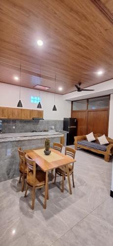 Kemenuh Villa | Kubu sari vila