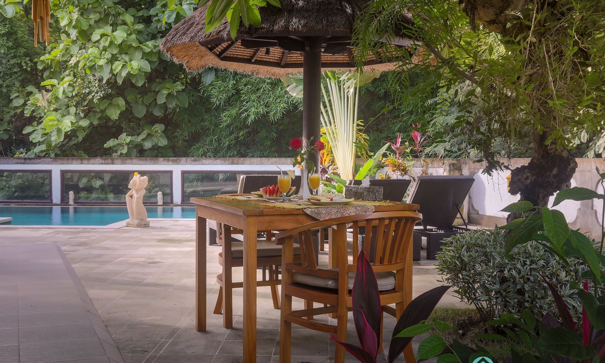 Anturan Villa | Lovina luxury pool villa at a magnificent location!
