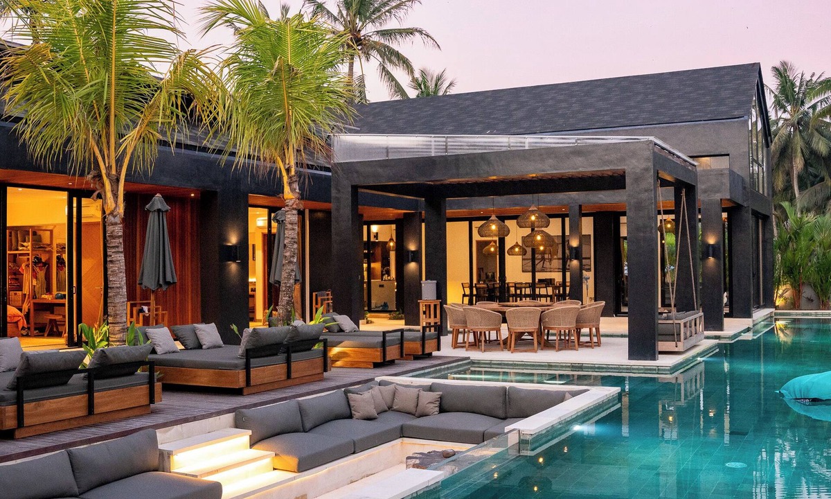Singakerta Villa | Luxury Rice Field Retreat in Ubud, Bali, w/spa, gym, and 25-m pool