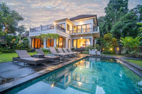 Kedewatan Villa | Mardika Private Villa Ubud