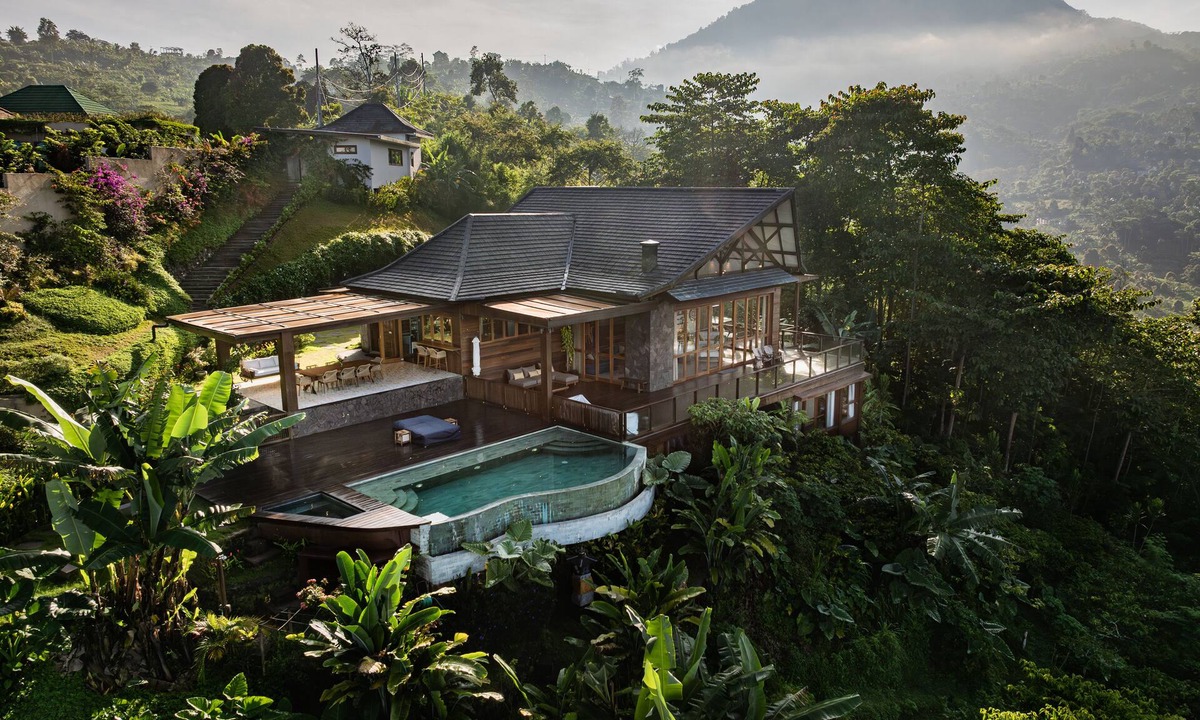 Munduk House | Munduk Mountain Estate - Serene Mountain Retreat
