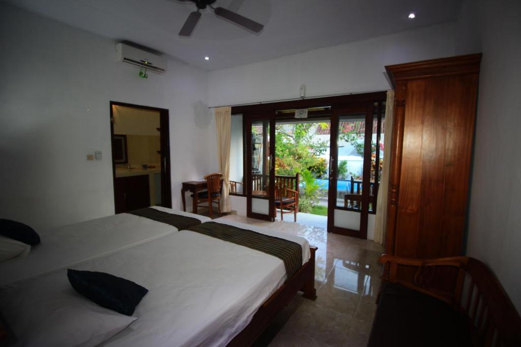 Jungut Batu House | Pantai Bungalow Lembongan Island