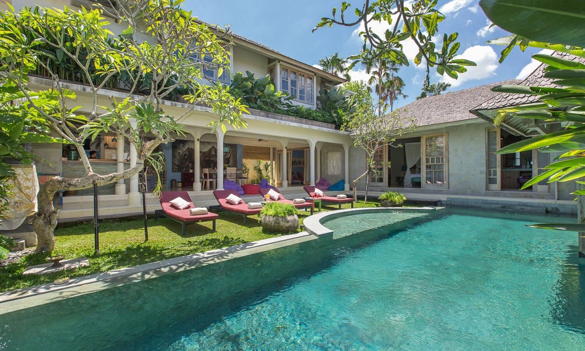 Laksmana Villa | Seminyak Stylish & Modern 3 Bed Villa