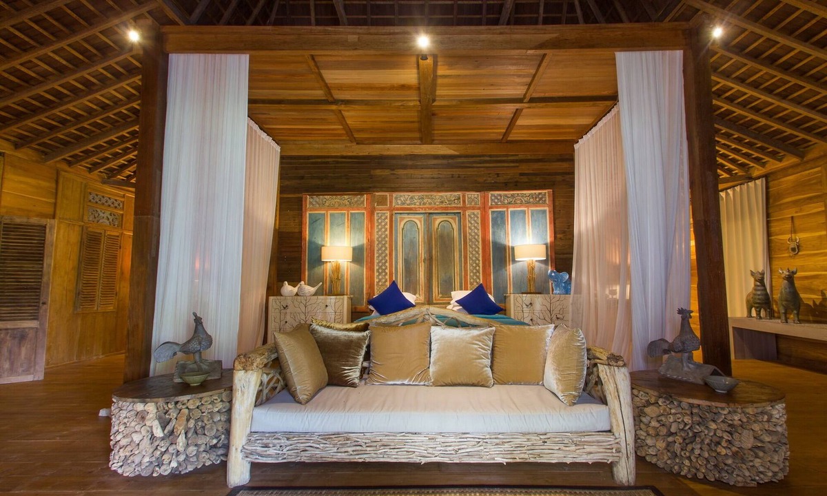 Banjar Semer Villa | SPACIOUS 9BR Villa, Canggu - W/Swimming Pool!