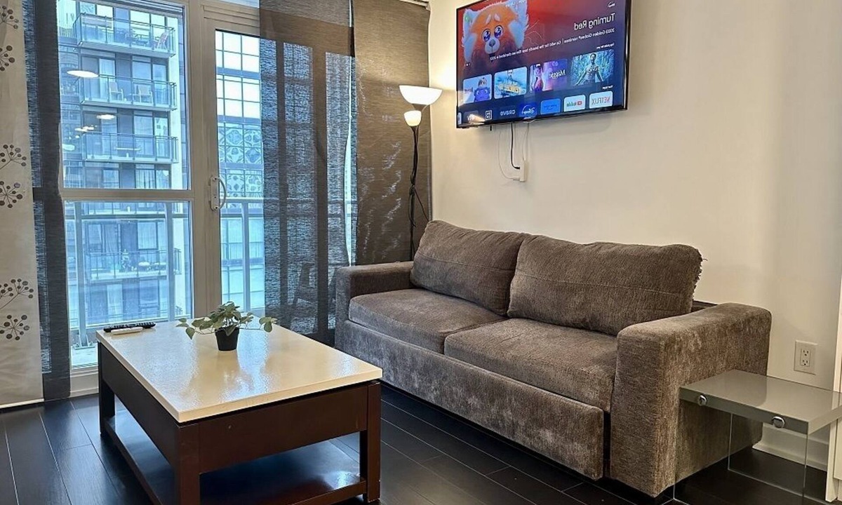 Wellington Place Hotel | Spacious & Central 1 bdrm 2 real beds