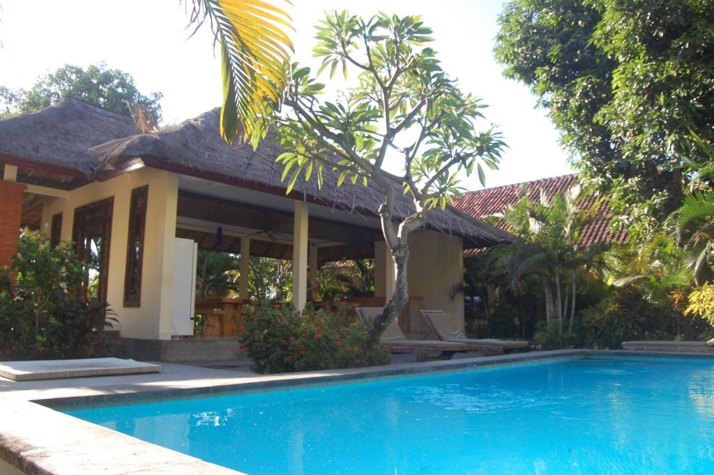Amed House | Star East Bungalows