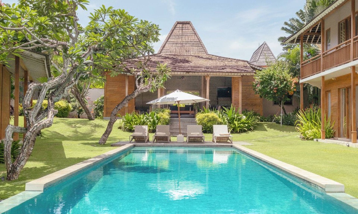 Kerobokan Villa | Villa Alea by Villa Finder