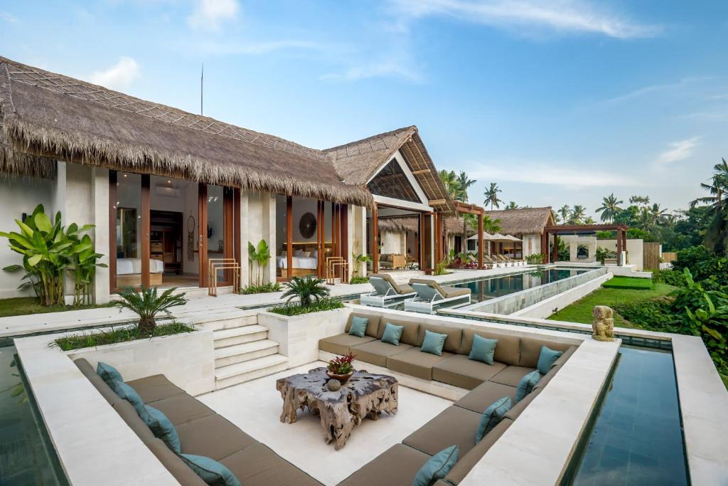 Peliatan Villa | Villa Calamansi by BaliSuperHost