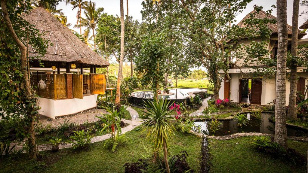 Jasri Villa | Villa Chandra