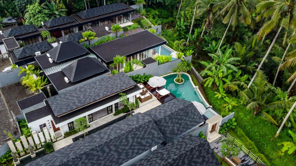 Singakerta Villa | Villa Hammock by BaliSuperHost