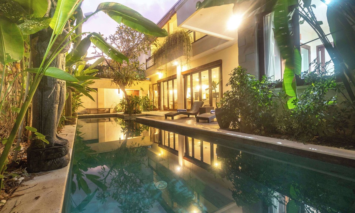 Dewi Sri Villa | Villa Tepi Sungai