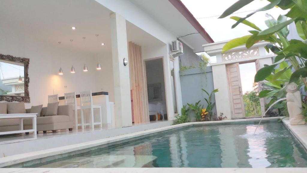 Dencarik Villa | Villa Ummangur 2 BR Private Villa Near Lovina