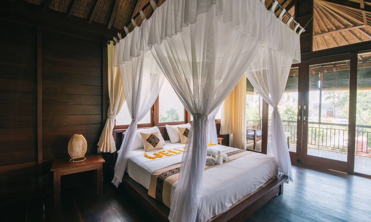 Purwakerti Cottage | Wood bungalow