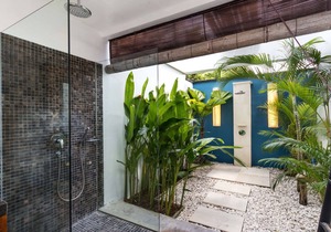 5 Star Villa in Bali, Minutes from the Beach, Bali Villa 2080