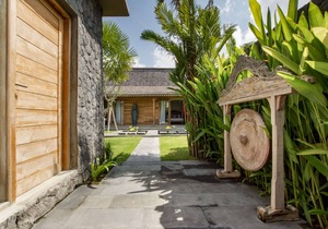 Enjoy a Holiday of a Lifetime Renting Your Own 5 Star Private Villa at the Best Rate in Kerobokan