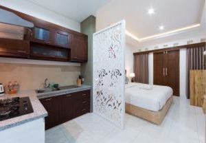 Odika Lovina Villas