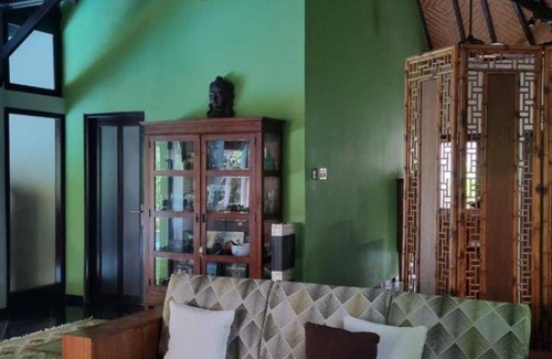 Lovina Villa | 120 m² Villa ∙ 1 bedroom ∙ 2 guests