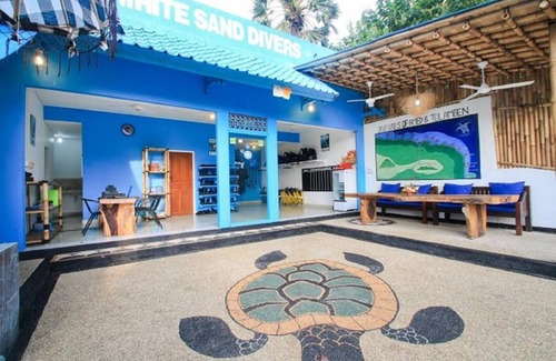 Amed House | 150 m² Bungalow ∙ 2 bedrooms ∙ 127 guests