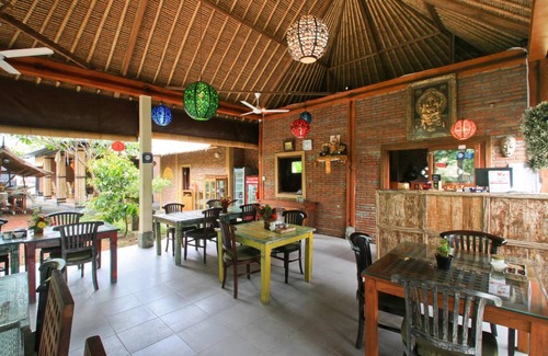 Amed House | 150 m² Bungalow ∙ 2 bedrooms ∙ 127 guests