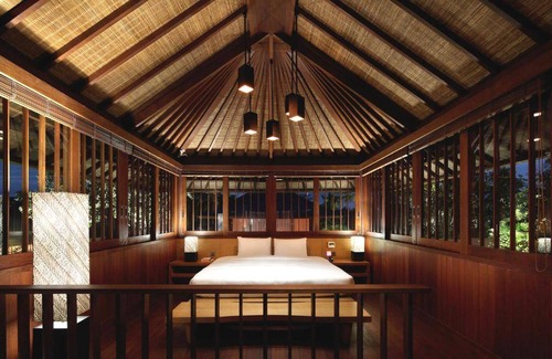 Melayang House | 187 m² House ∙ 1 bedroom ∙ 2 guests