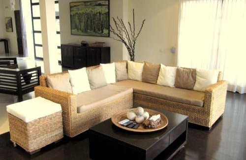 Banjartegehe House | 250 m² House ∙ 3 bedrooms ∙ 6 guests