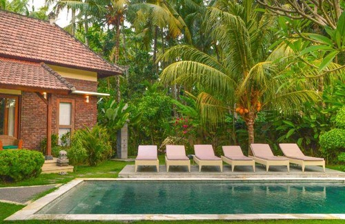 Candi Dasa Villa | 300 m² Villa ∙ 3 bedrooms ∙ 6 guests