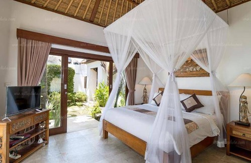 Candi Dasa Villa | 300 m² Villa ∙ 3 bedrooms ∙ 8 guests