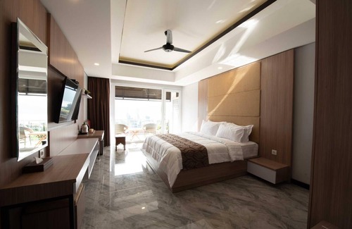 Candikuning Hotel | 35 m² Hotel ∙ 12 guests