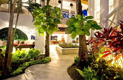 Medahan Villa | 4500 m² Villa ∙ 6 bedrooms ∙ 12 guests