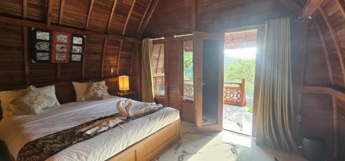 Tumbu Village Bed & Breakfast | Adinata Villa