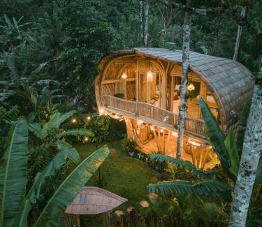 Selat Villa | Alamvaya Bali Bamboo House