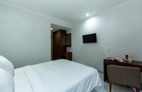 Sunset Road Apartment | Cove Matahari Guesthouse Sunset